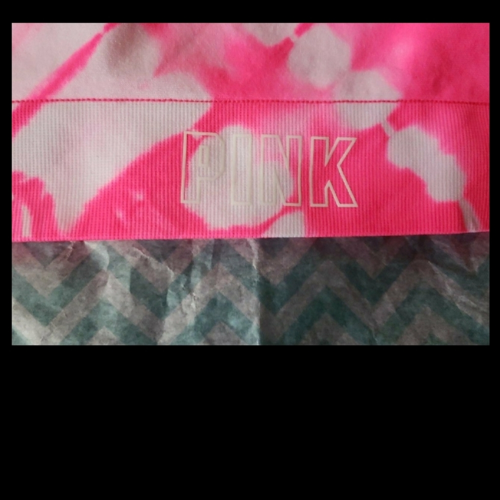 PINK Victoria's Secret Sports Bra - Picture 2 of 3